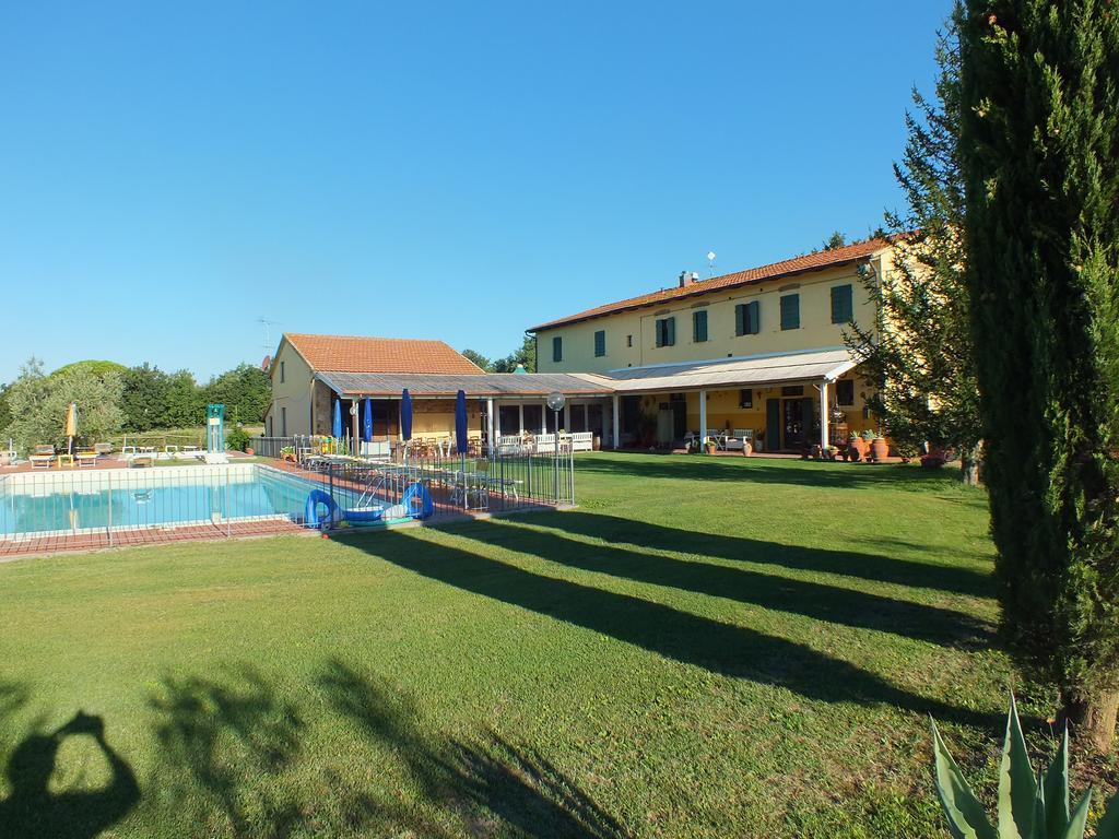 Agriturismo San Martino Ponsacco Exterior foto